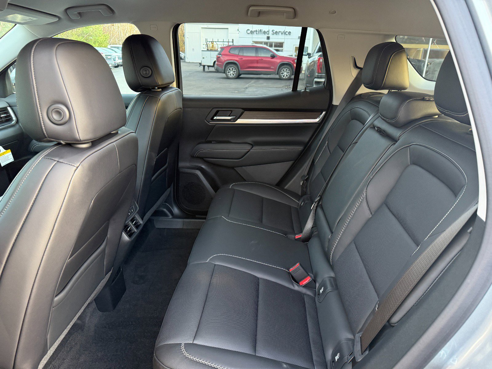 New 2026 GMC Terrain Denali image 17