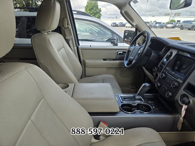 Used 2017 Ford Expedition Limited RWD image 10