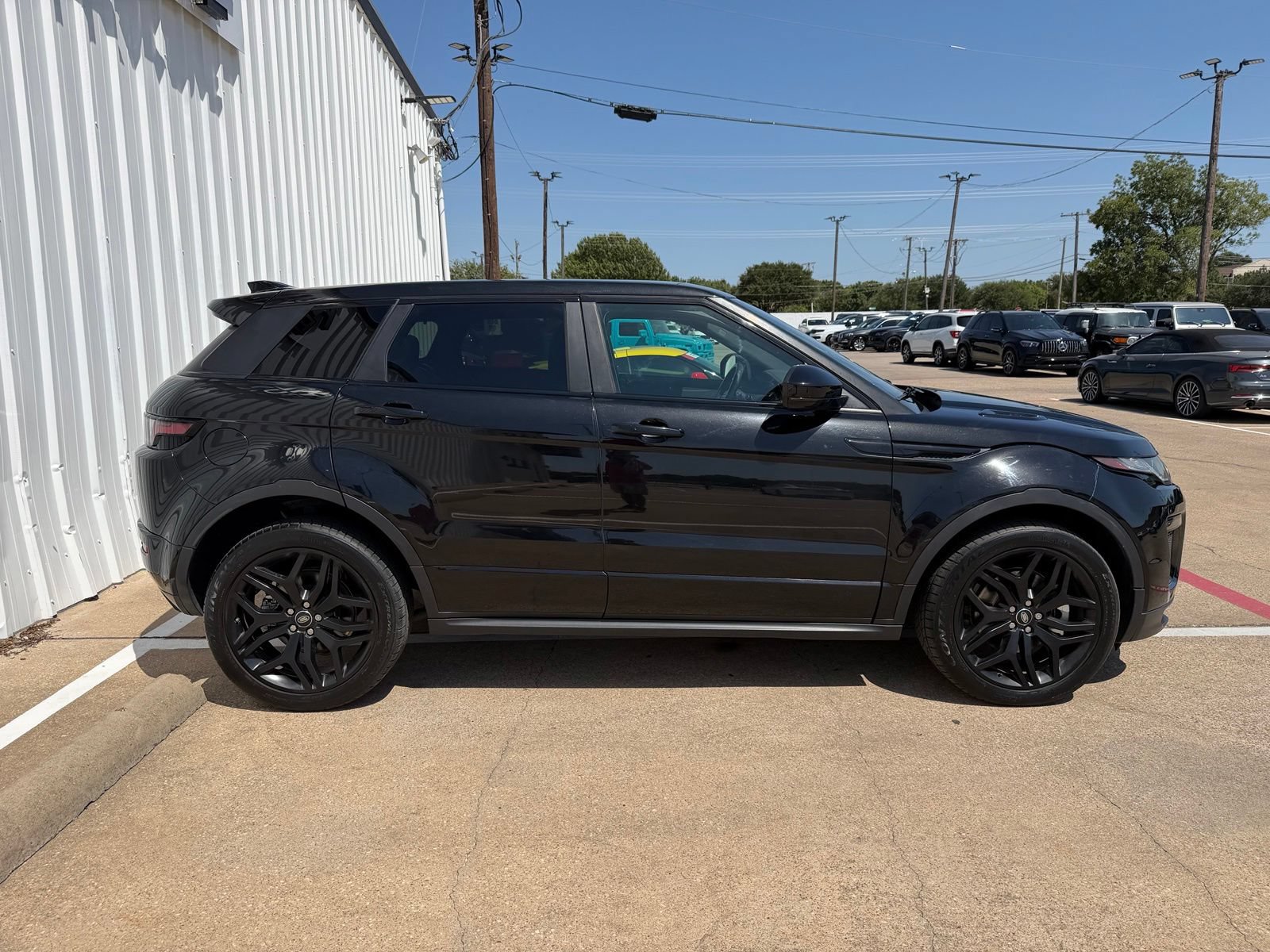 Used 2019 Land Rover Range Rover Evoque HSE Dynamic AWD/4WD image 8