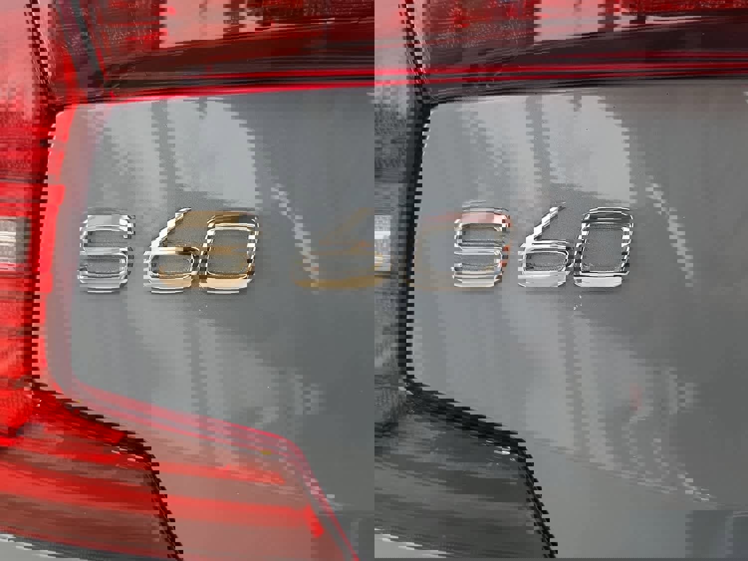 Used 2024 Volvo S60 T8 Plus w/ Climate Package AWD/4WD image 22