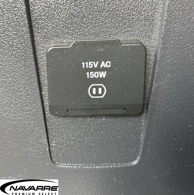Used 2015 Jeep Compass High Altitude FWD image 31