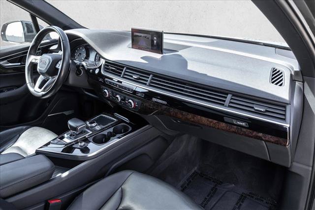 Used 2018 Audi Q7 3.0T Premium Plus w/ Premium Plus Package AWD/4WD image 25