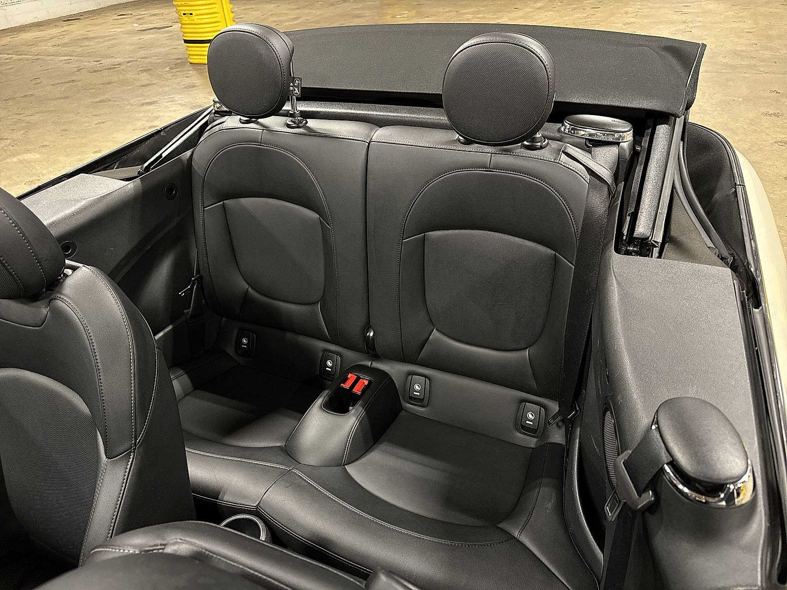 Used 2019 MINI Cooper S FWD image 17