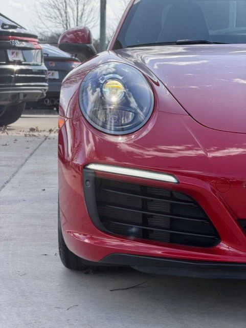 Used 2018 Porsche 911 Carrera image 12