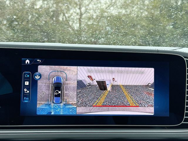 Used 2025 Mercedes-Benz GLS 63 AMG 4MATIC image 25