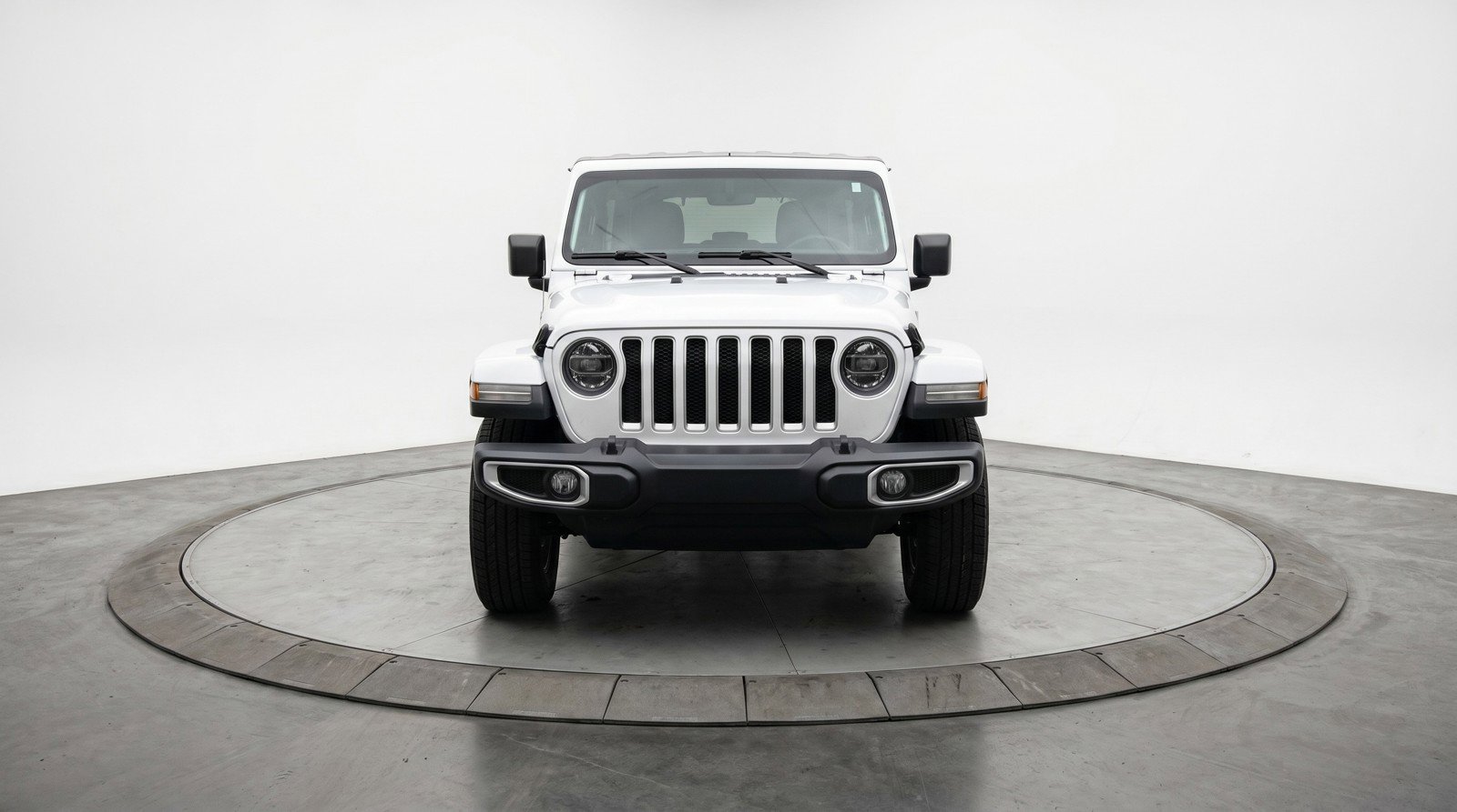 Used 2025 Jeep Wrangler Unlimited Sahara AWD/4WD image 2