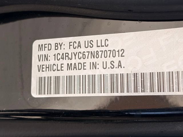 Certified 2022 Jeep Grand Cherokee Trailhawk AWD/4WD image 37