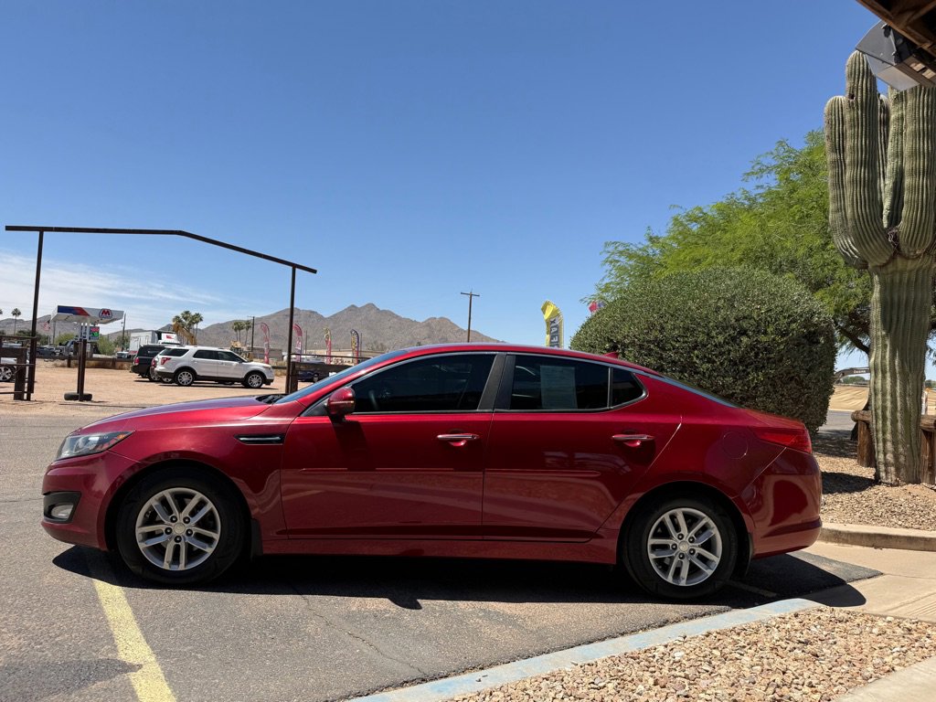 Used 2012 Kia Optima LX w/ Convenience Pkg FWD image 4