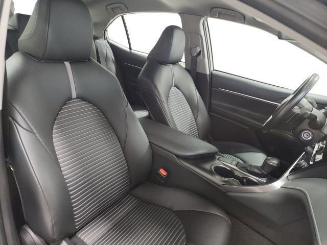 Used 2023 Toyota Camry SE FWD image 14