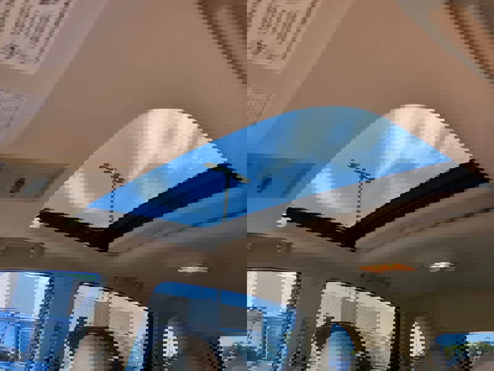 Used 2009 Saturn Vue XE w/ Premium Trim Package image 19