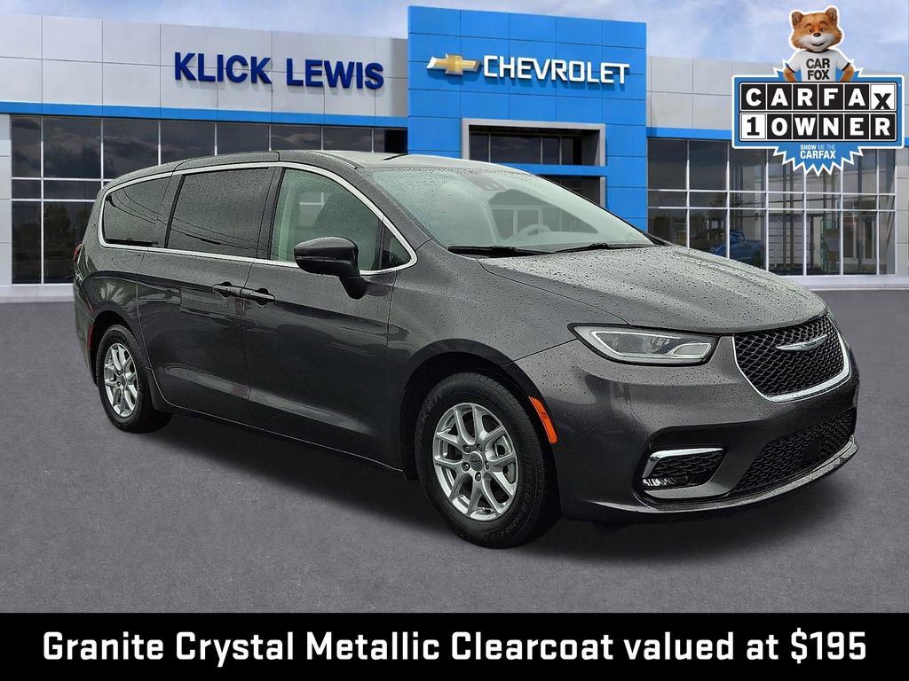 Used 2023 Chrysler Pacifica Touring-L FWD 360° Tour