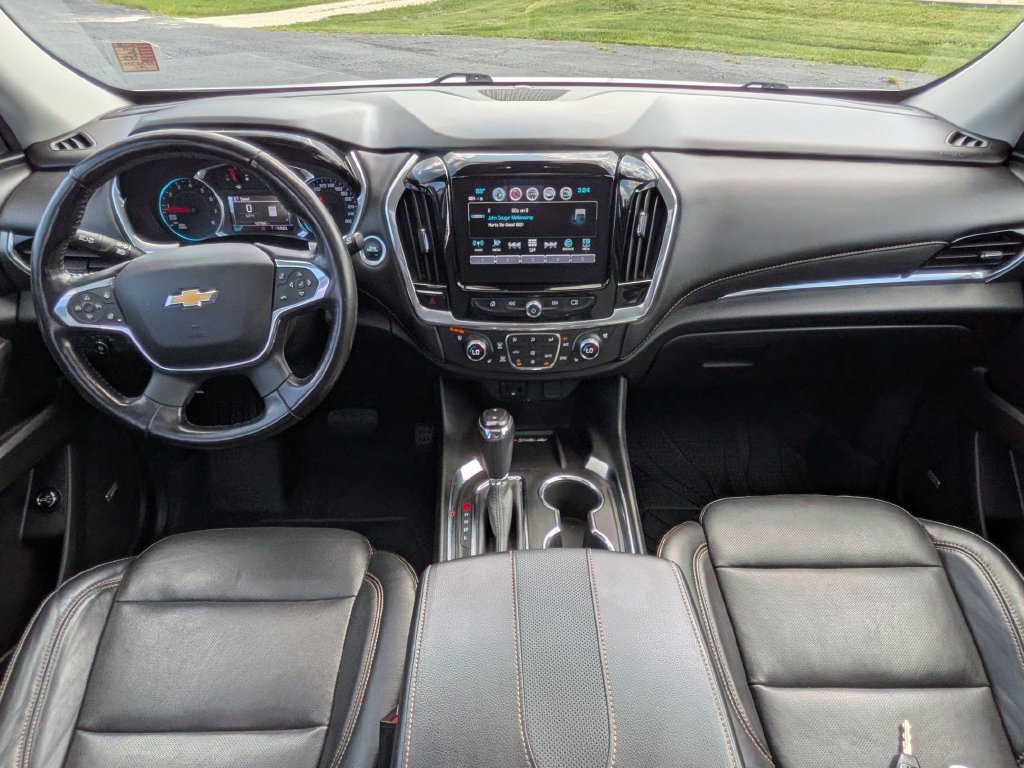 Used 2019 Chevrolet Traverse Premier w/ Redline Edition AWD/4WD image 21