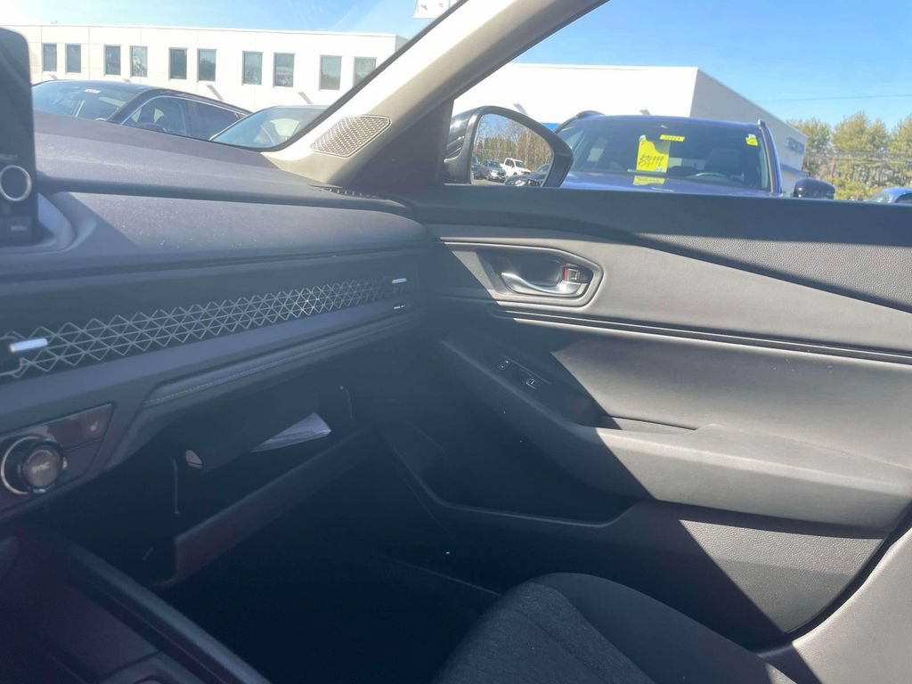 Certified 2025 Honda Accord SE image 34