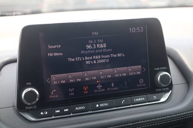 Used 2023 Nissan Rogue S FWD image 19