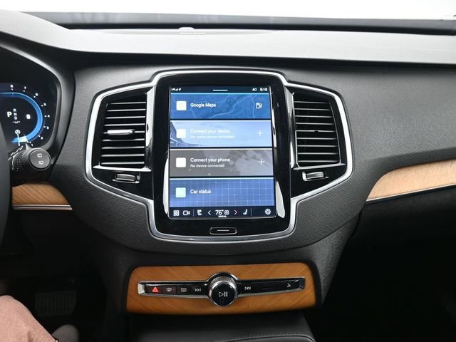 Used 2024 Volvo XC90 B5 Plus w/ Protection Package Premier image 12