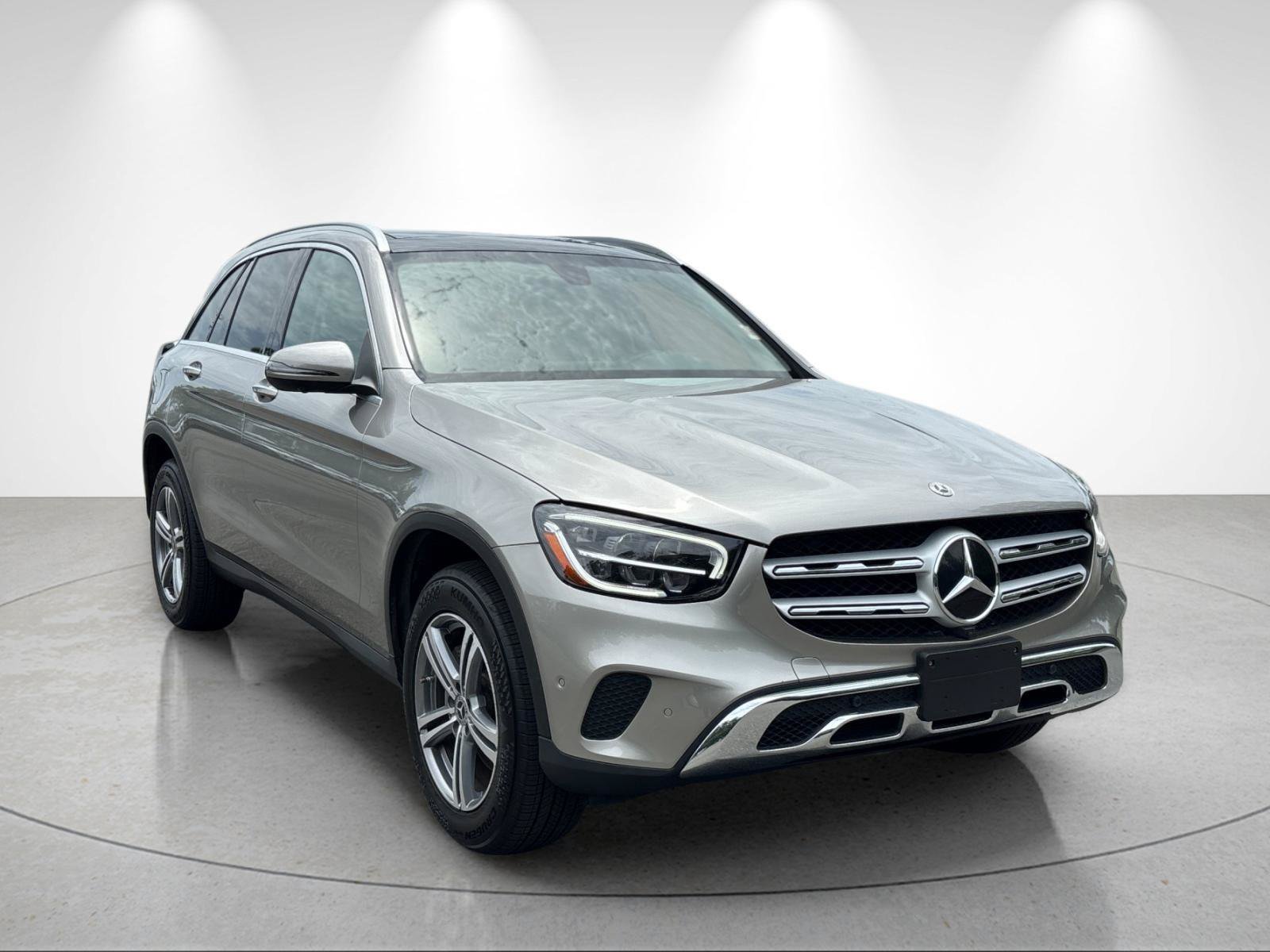 Used 2021 Mercedes-Benz GLC 300 4MATIC image 7