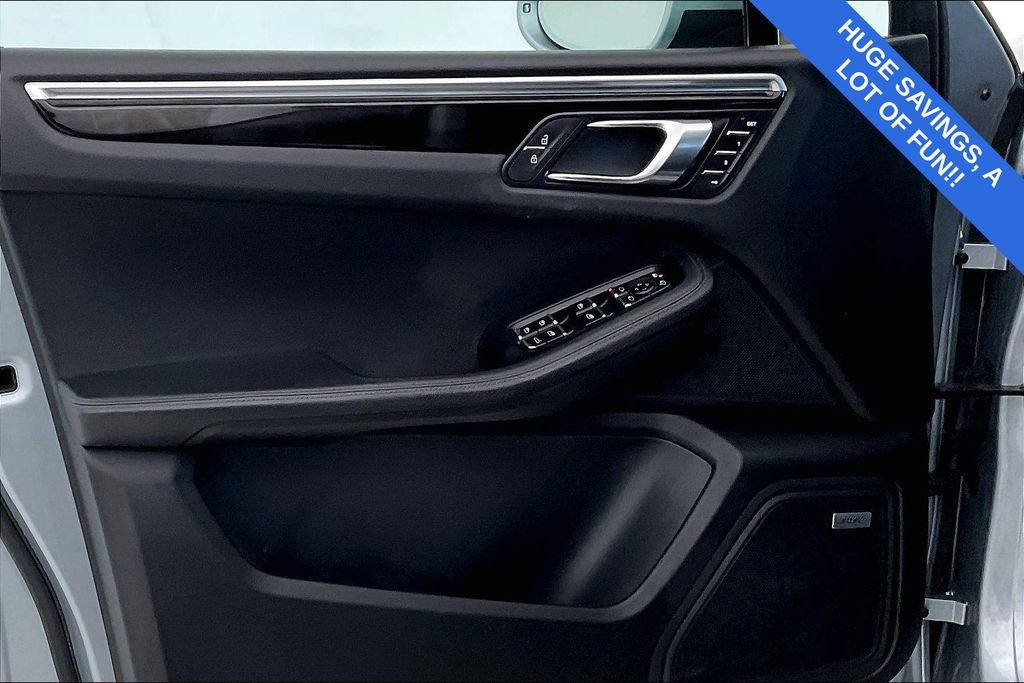 Used 2020 Porsche Macan S image 24