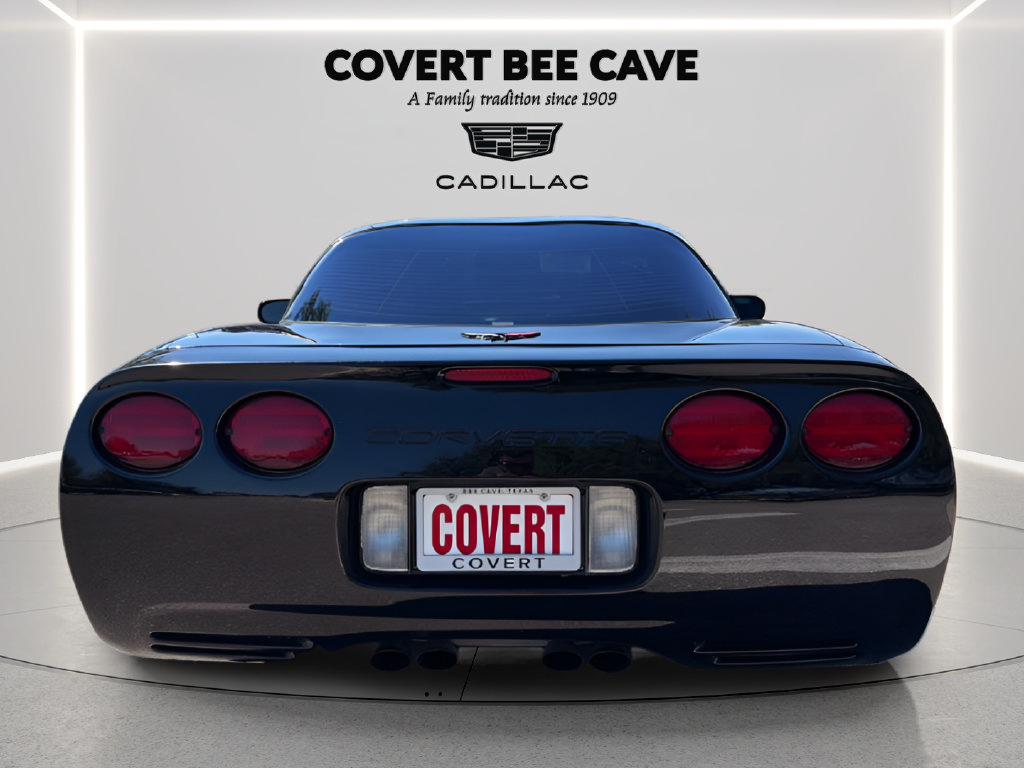 Used 2000 Chevrolet Corvette Coupe w/ Roof Pkg RWD image 7