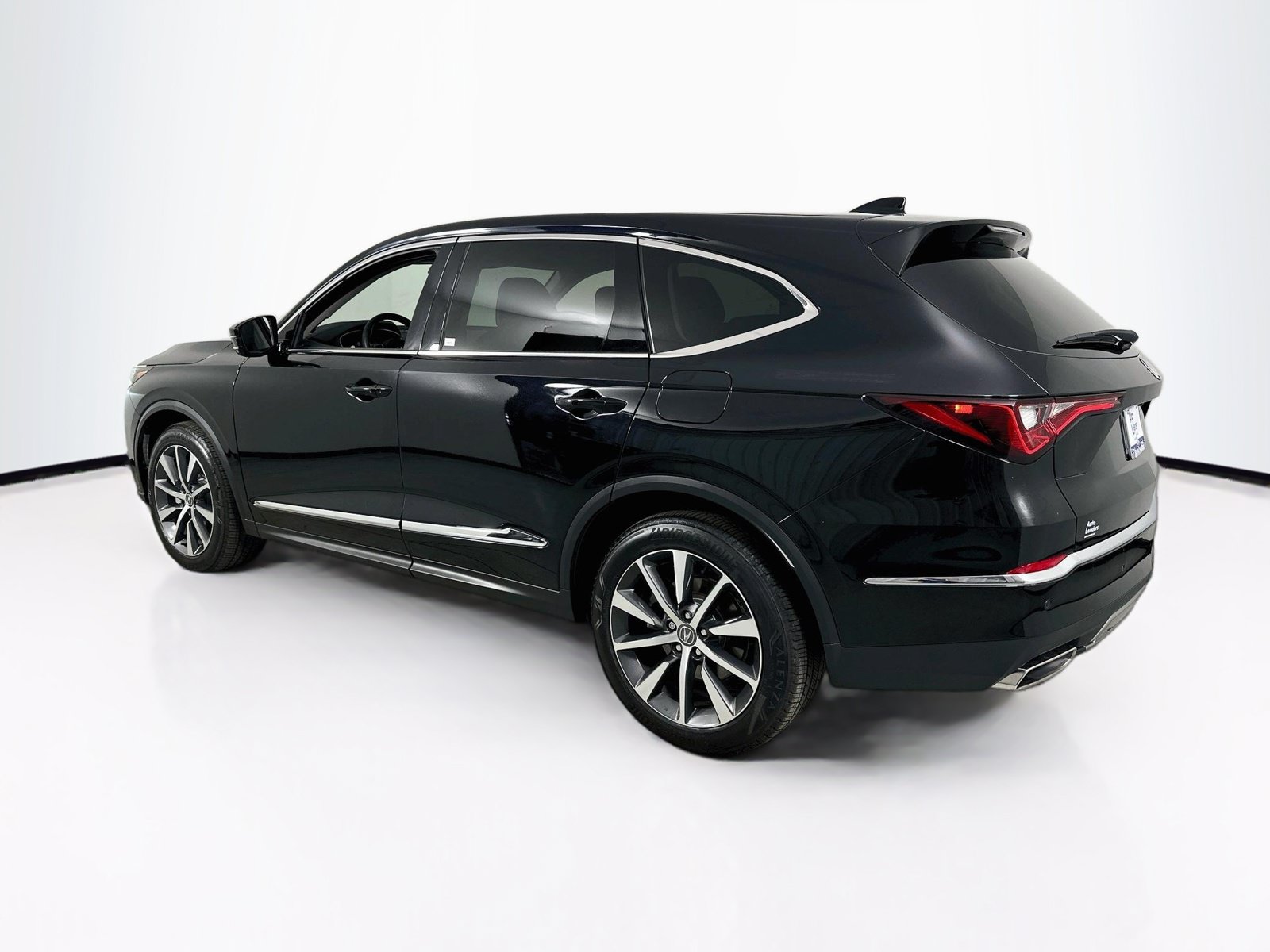 Used 2026 Acura MDX w/ Technology Package FWD image 7