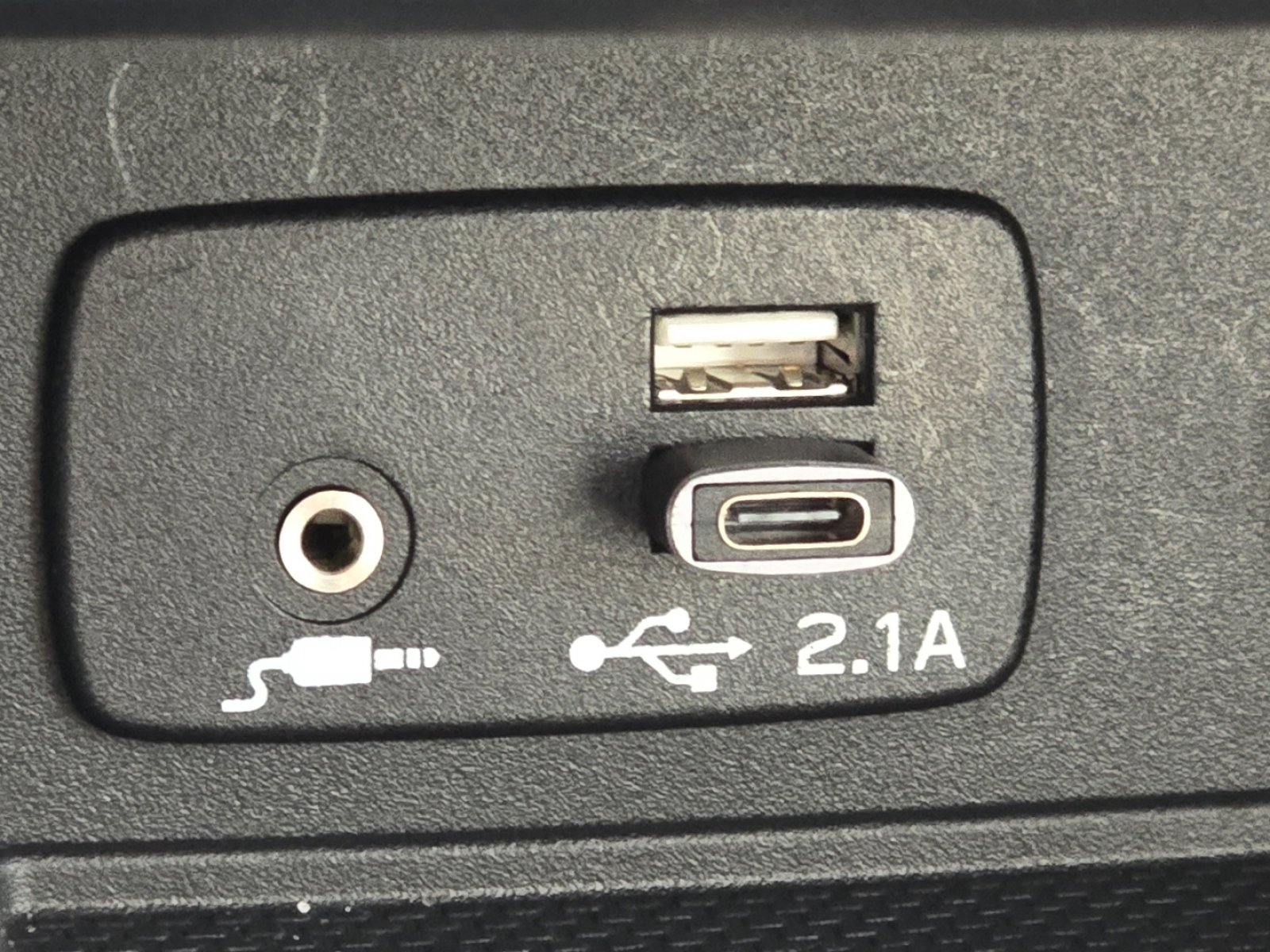 Used 2021 Subaru Impreza 2.0i Limited w/ Popular Package #1 image 8