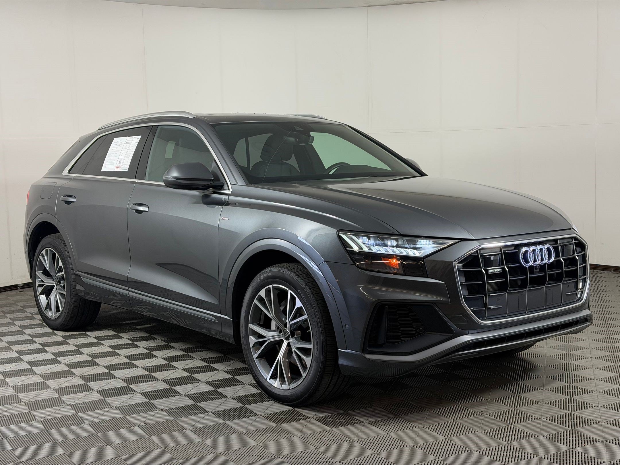 Used 2023 Audi Q8 Premium Plus w/ Premium Plus Package AWD/4WD image 7
