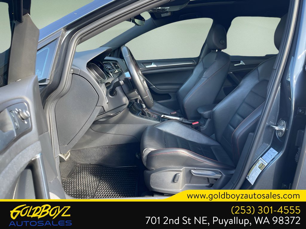 Used 2021 Volkswagen GTI SE image 18