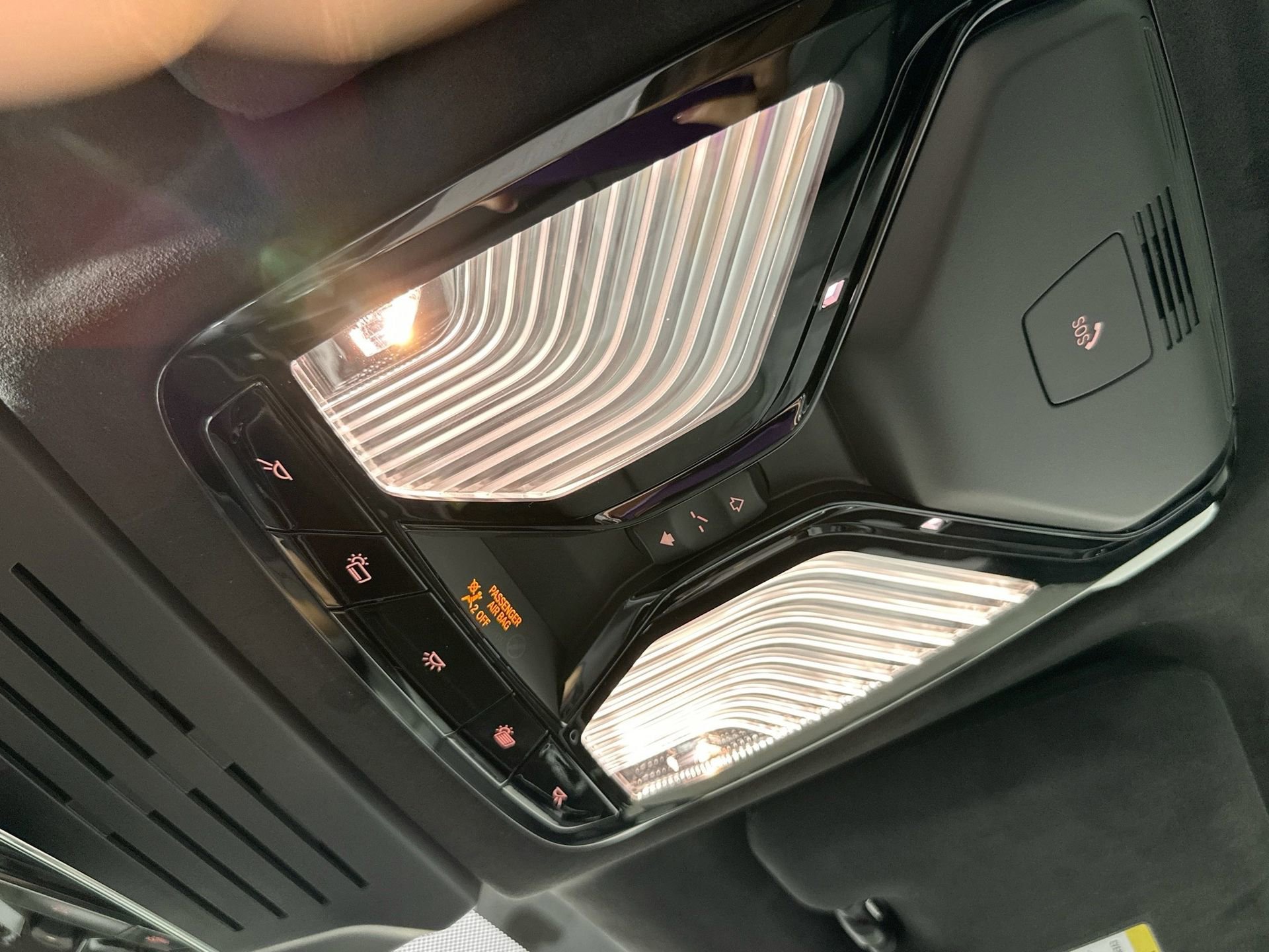 Used 2026 BMW X7 xDrive40i w/ M Sport Package image 17