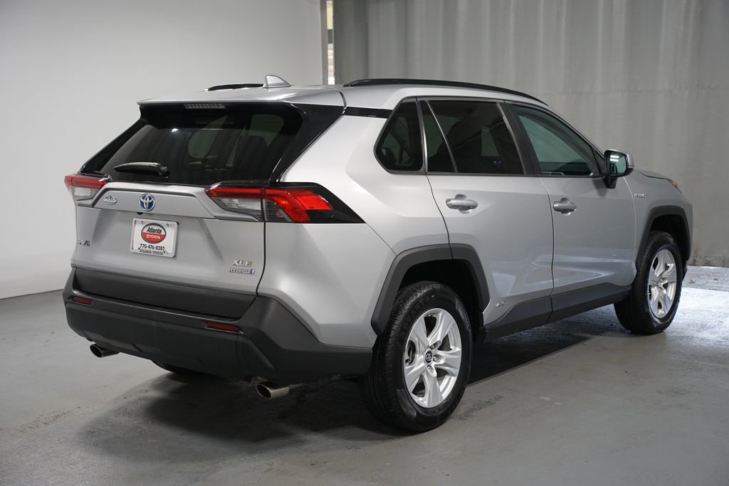 Used 2019 Toyota RAV4 XLE image 8