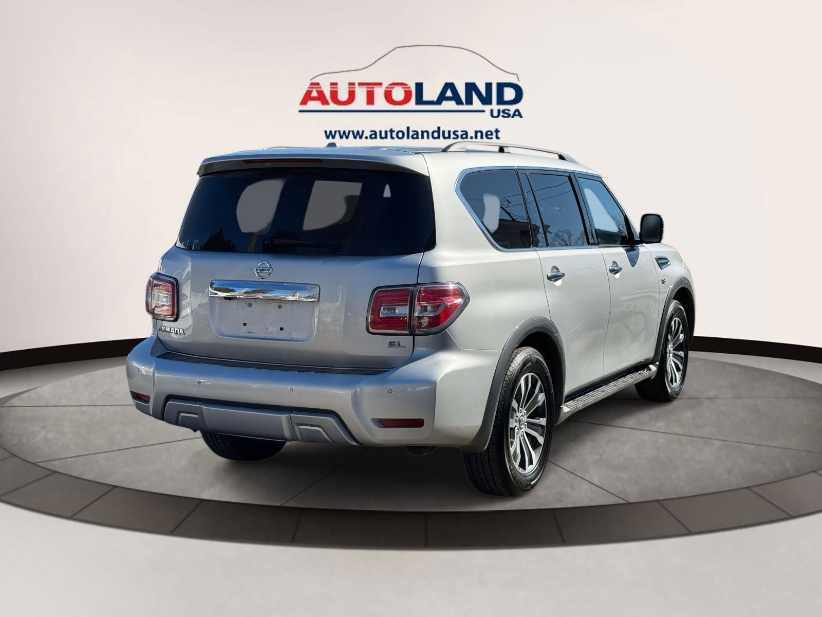 Used 2017 Nissan Armada SL w/ Moonroof Package image 4