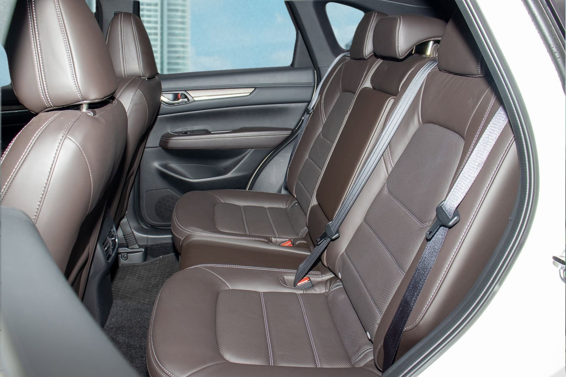 Used 2025 MAZDA CX-5 Signature image 7