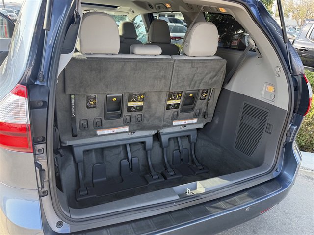 Used 2016 Toyota Sienna XLE w/ XLE Navigation Package image 26