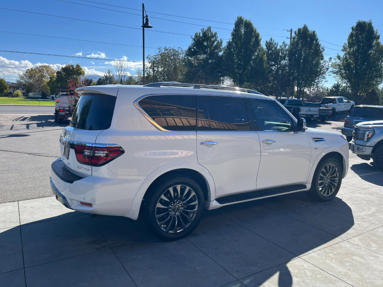 Used 2022 Nissan Armada Platinum w/ Captain's Chairs Package image 35
