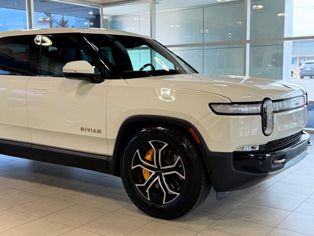 Used 2022 Rivian R1T Launch Edition image 5