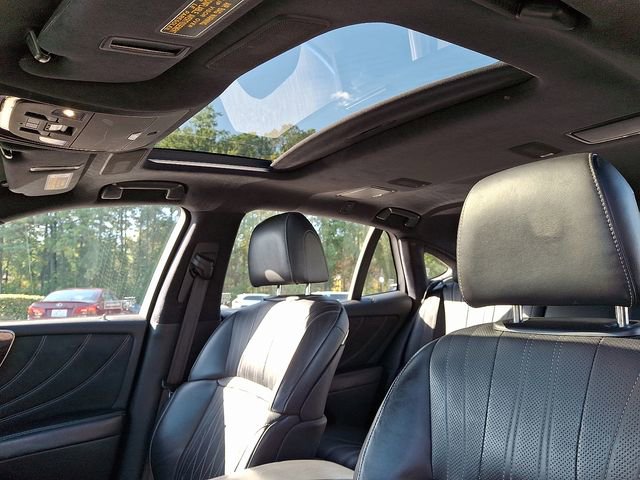 Used 2019 Lexus LS 500h image 18