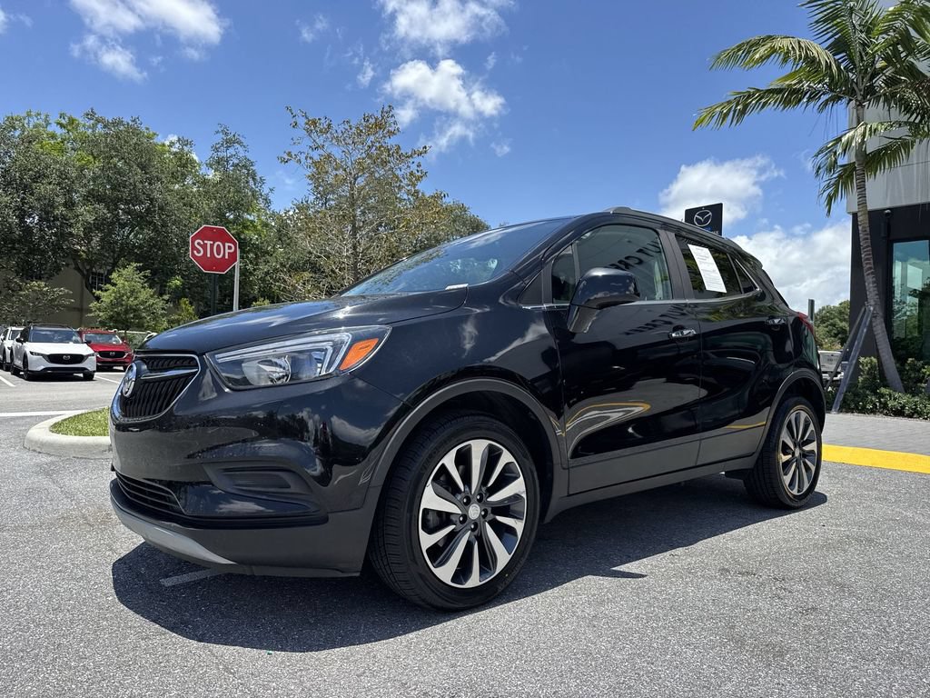 Used 2021 Buick Encore Preferred w/ Safety Package FWD image 28