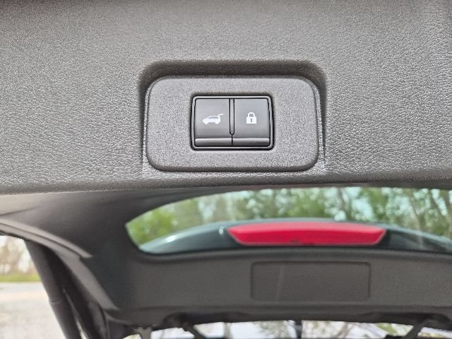 Used 2023 Nissan Rogue SV w/ SV Premium B Package AWD/4WD image 10