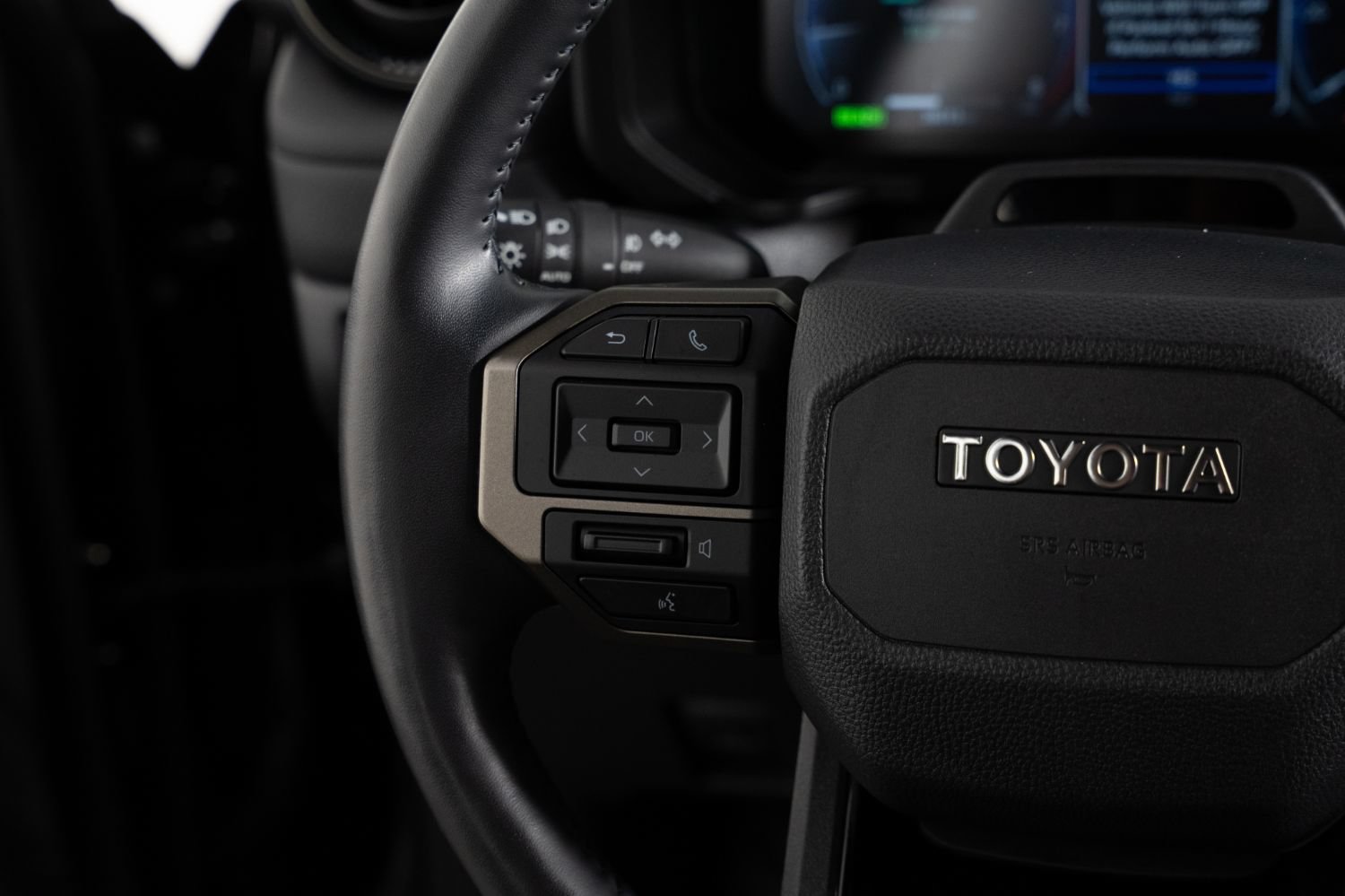 Used 2024 Toyota Land Cruiser w/ Premium Package AWD/4WD image 30