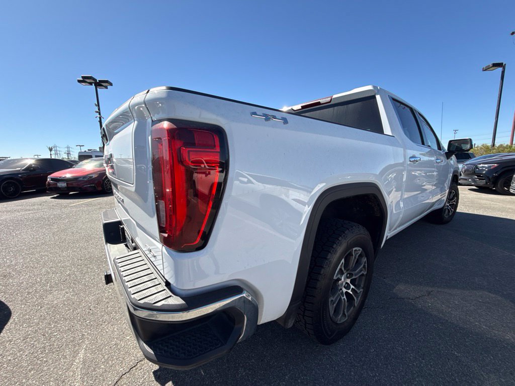 Used 2025 GMC Sierra 1500 SLT AWD/4WD image 6