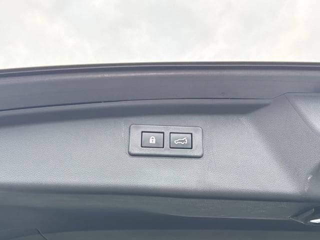 Certified 2024 Subaru Outback Premium AWD/4WD image 16