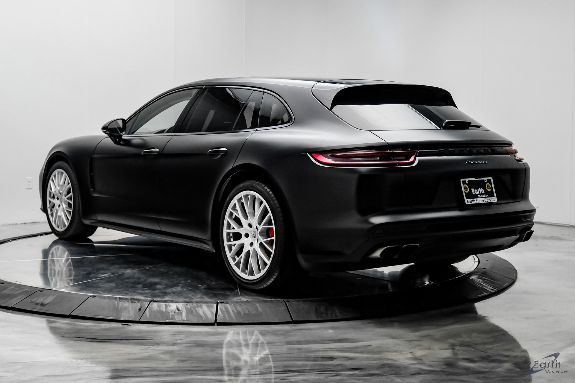 Used 2018 Porsche Panamera Turbo Sport Turismo image 8