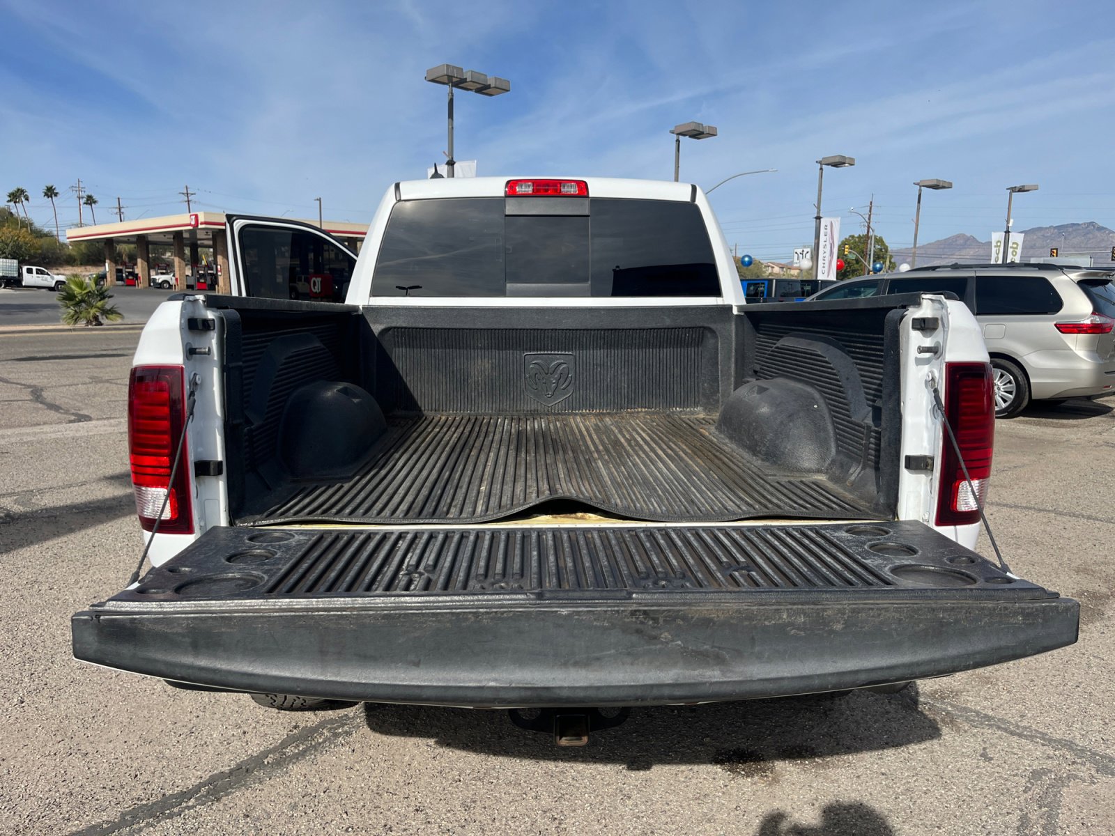 Used 2020 RAM 1500 Classic Warlock w/ Electronics Group image 34