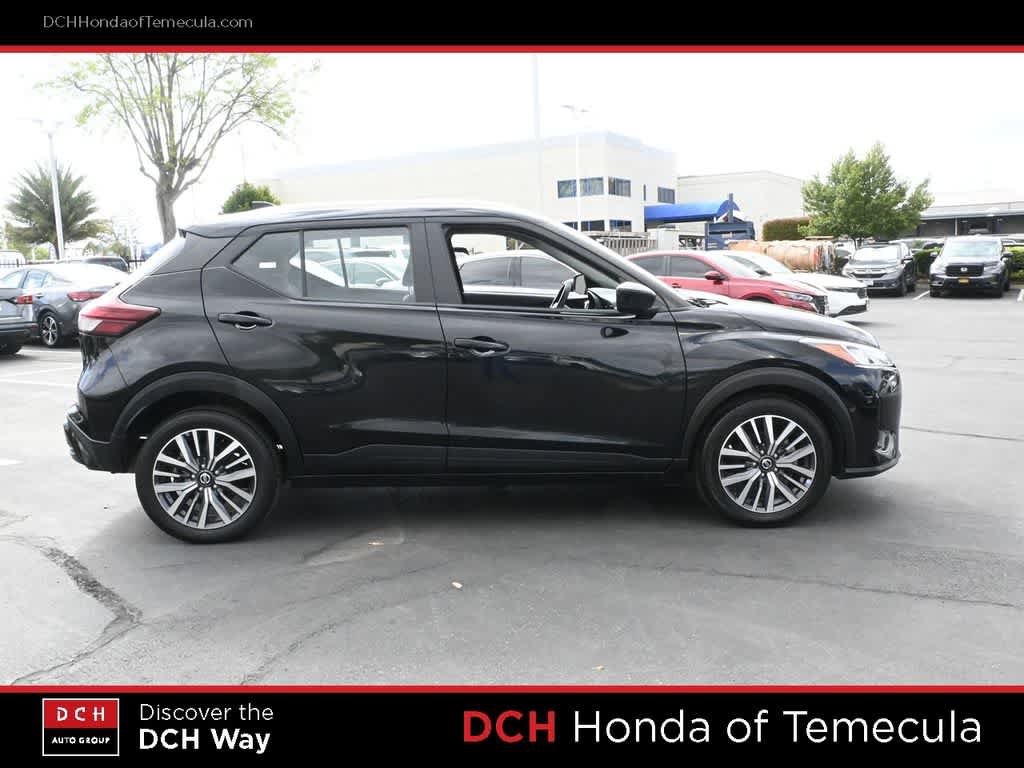 Used 2021 Nissan Kicks SV FWD image 5