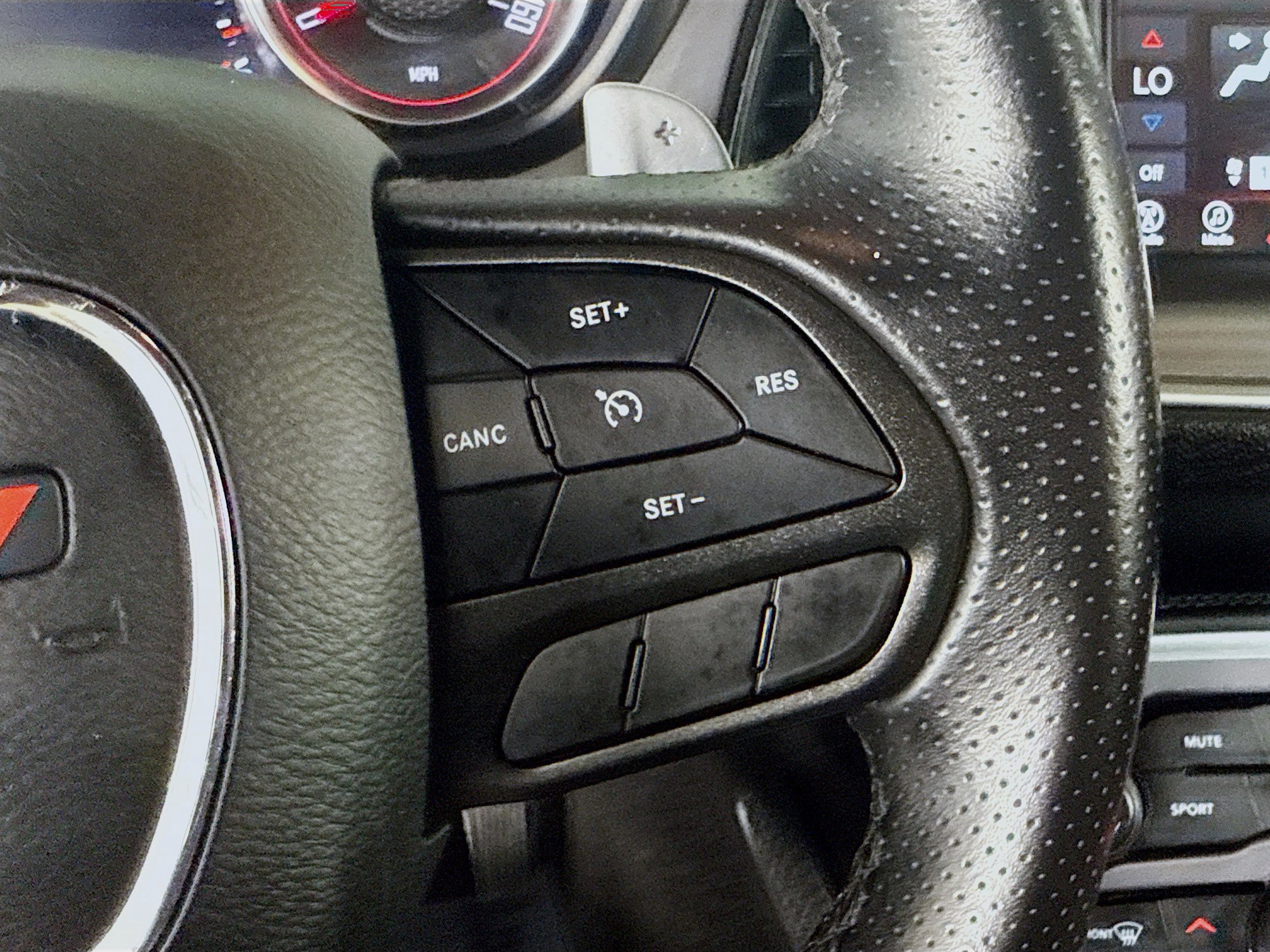 Used 2022 Dodge Challenger GT image 15