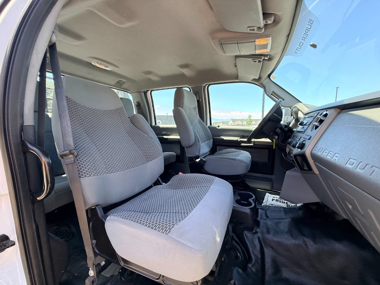 Used 2019 Ford F650 2WD Crew Cab Super Duty image 11