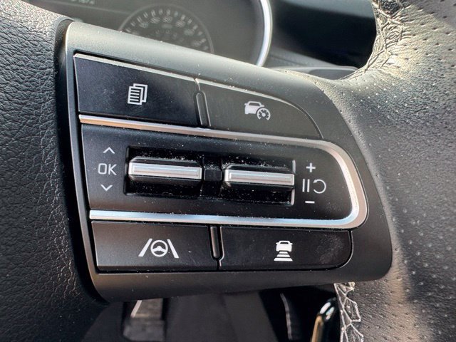 Used 2023 Kia Stinger GT2 AWD/4WD image 6