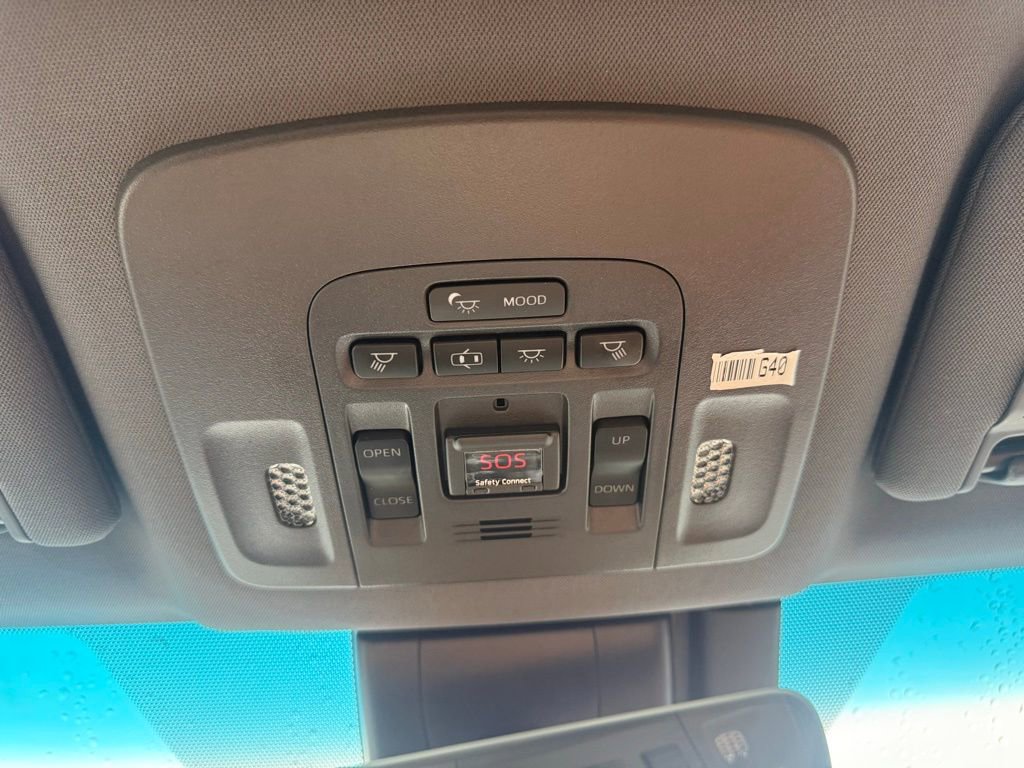 Used 2019 Toyota Avalon Limited w/ Advanced Safety Package image 28