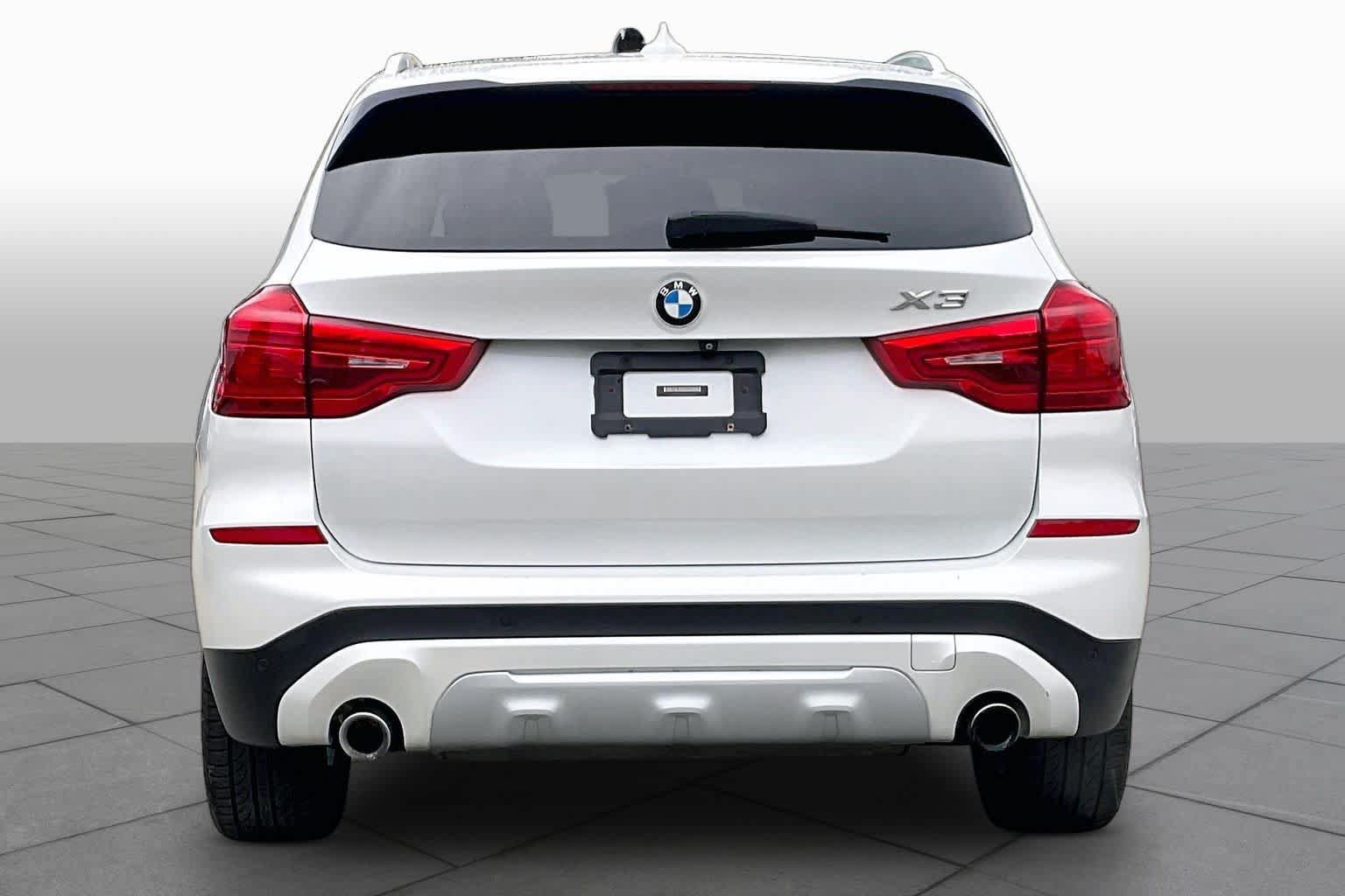 Used 2018 BMW X3 xDrive30i AWD/4WD image 4
