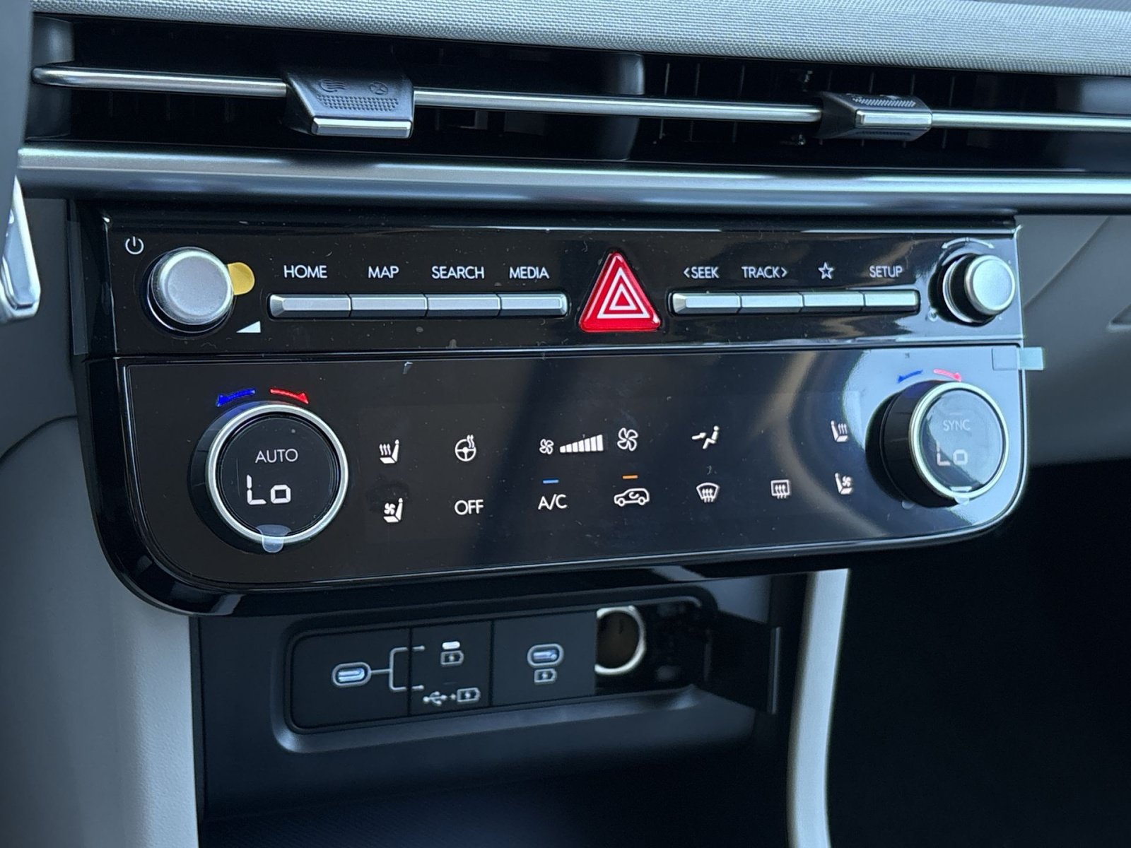 New 2026 Hyundai Tucson Limited AWD/4WD image 21