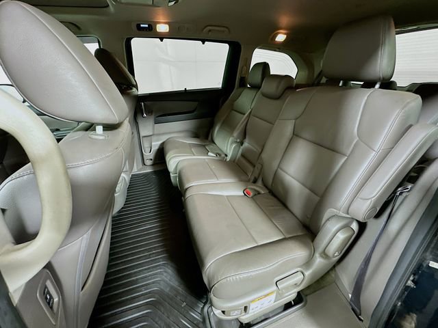 Used 2016 Honda Odyssey Touring image 22