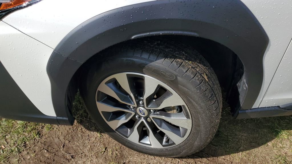 Certified 2023 Subaru Outback Limited image 5